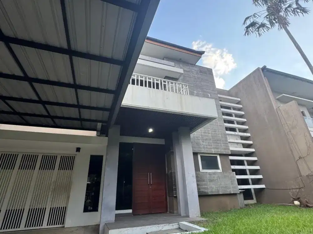 Murah di Kawasan Elit Rumah Graha Family