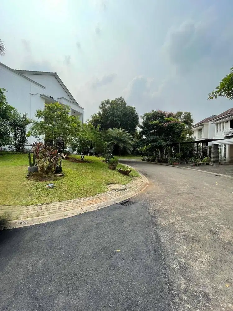Dijual Cepat Rumah Hoek Provence Parkland BSD Ada Extra Tanah