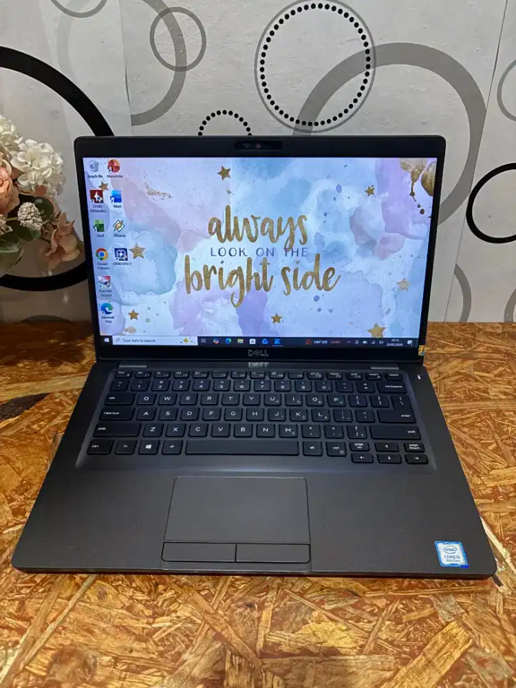 Laptop design Dell Latitude 5400 Touchscreen