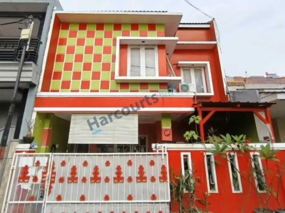 RUMAH SIAP HUNI, SEMI FURNISH, LOKASI STRATEGIS, BEBAS BANJIR, DI TYTYAN KENCANA BEKASI – ( AR )