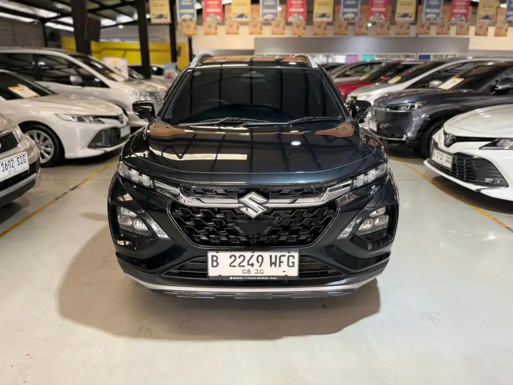 [LOW KM] SUZUKI FRONX SGX HYBRID AT 2025