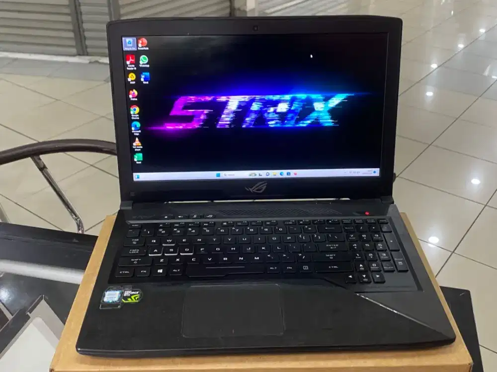 ASUS ROG Strix  intel Core i7-8750H NVIDIA GTX 1050 Ti RAM 8GB HDD 1TB