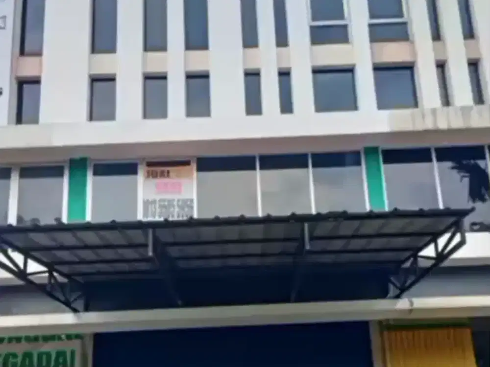 Hanya 50 Meter Dari Ciputra Mall, Lokasi Strategis Area Super Ramai.