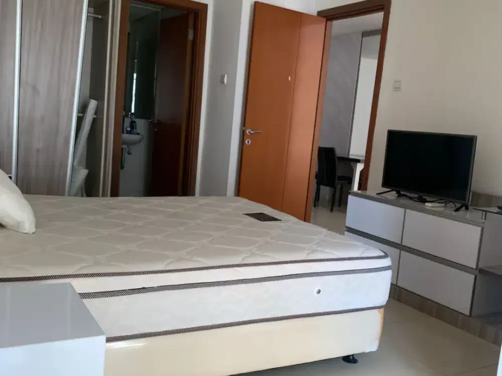 Condominium Green Bay Pluit 2BR Full Furnished View Laut Keren Loh!!