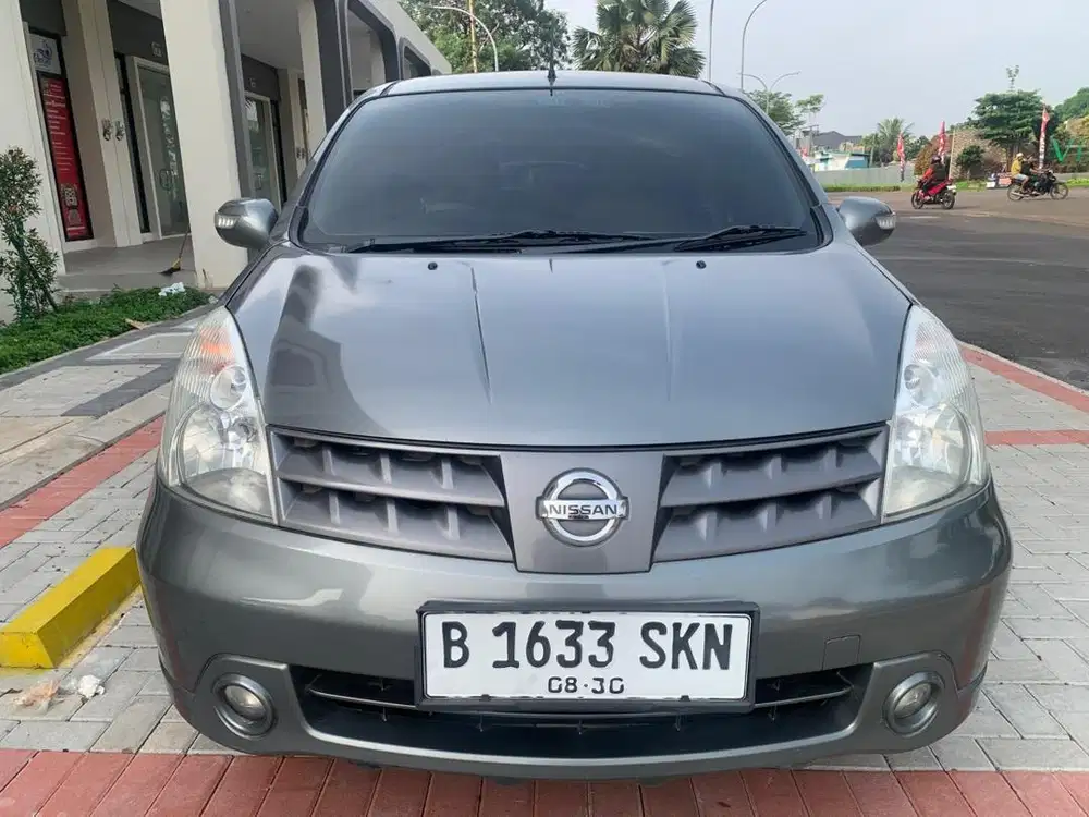 CASH TUNAI 67 JT NISSAN GRAND LIVINA SV MANUAL 2010 LOW ODOMETER