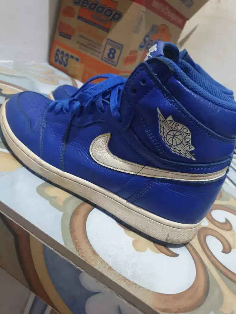 Air jordan 1 og hyper royal high uk43