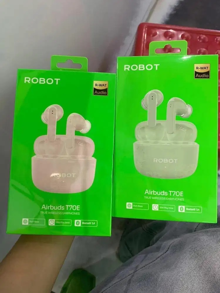 tws bluotooth robot t70e
