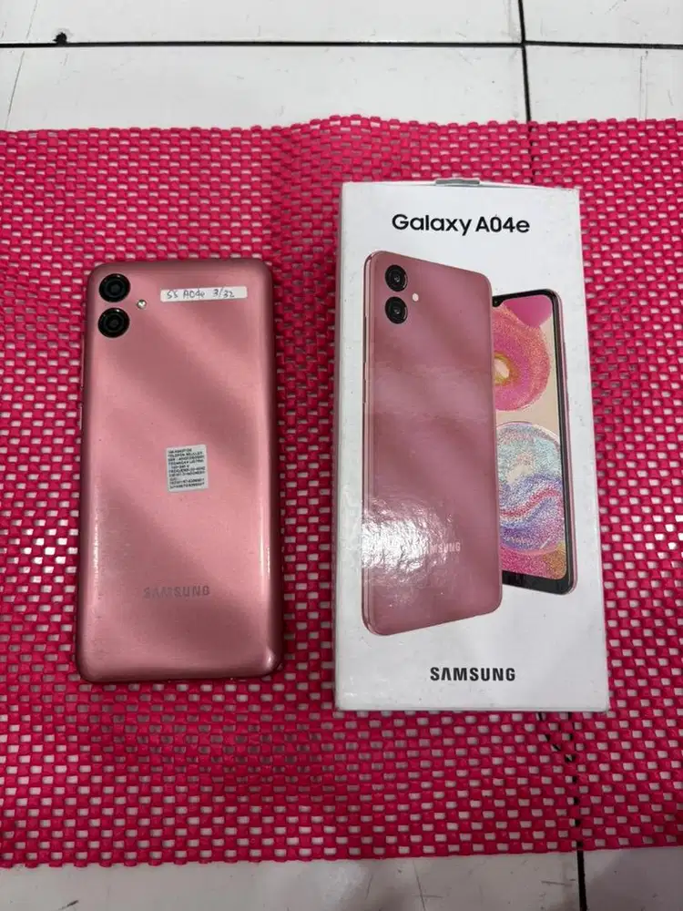 Samsung A04e 3/32 ex garansi resmi mulus no minus