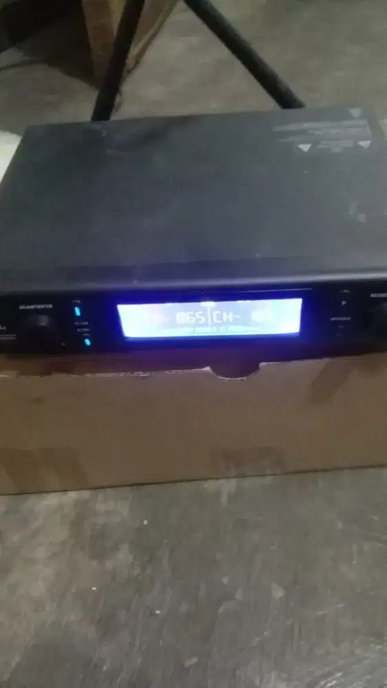 Mic Wireless JBL VM300 Original mic jbl vm 300