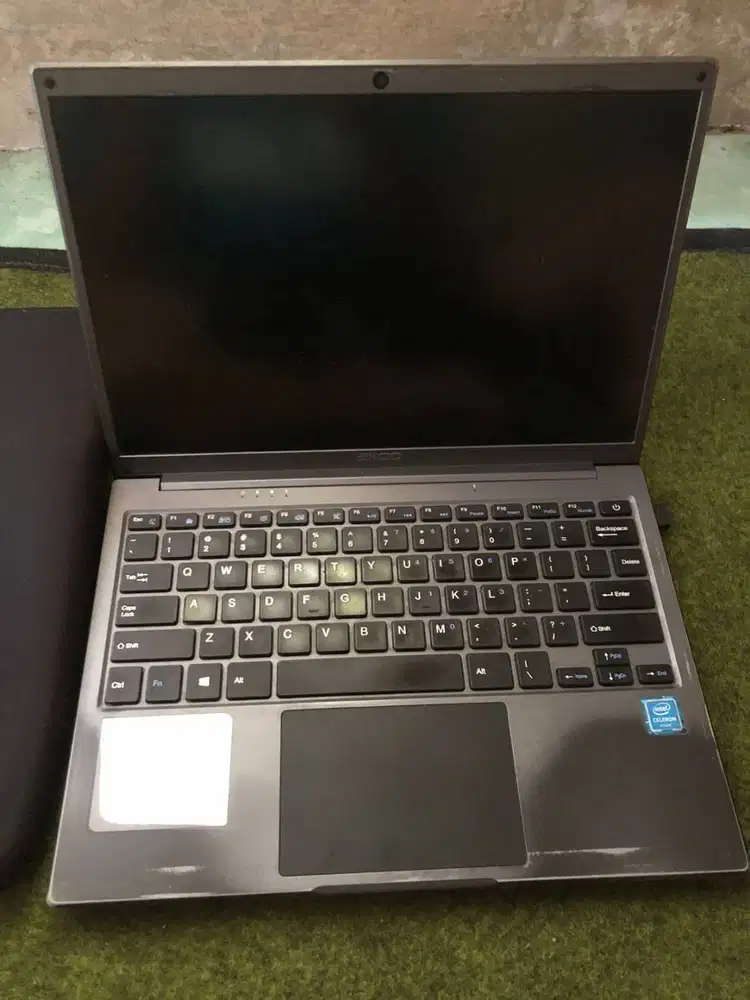 AXIOO MYBOOK 14F