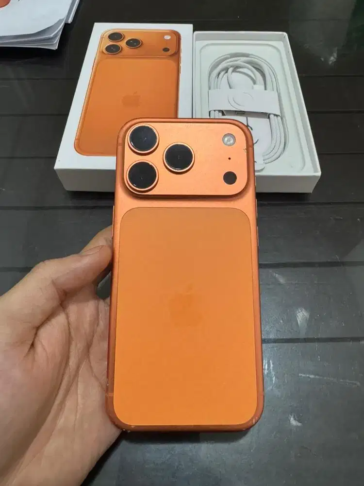 Iphone 17 pro 512 gb all operator fullset bt/tt bu