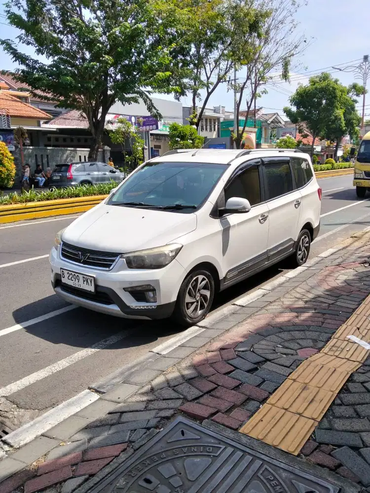 Wuling Confero [2020]
