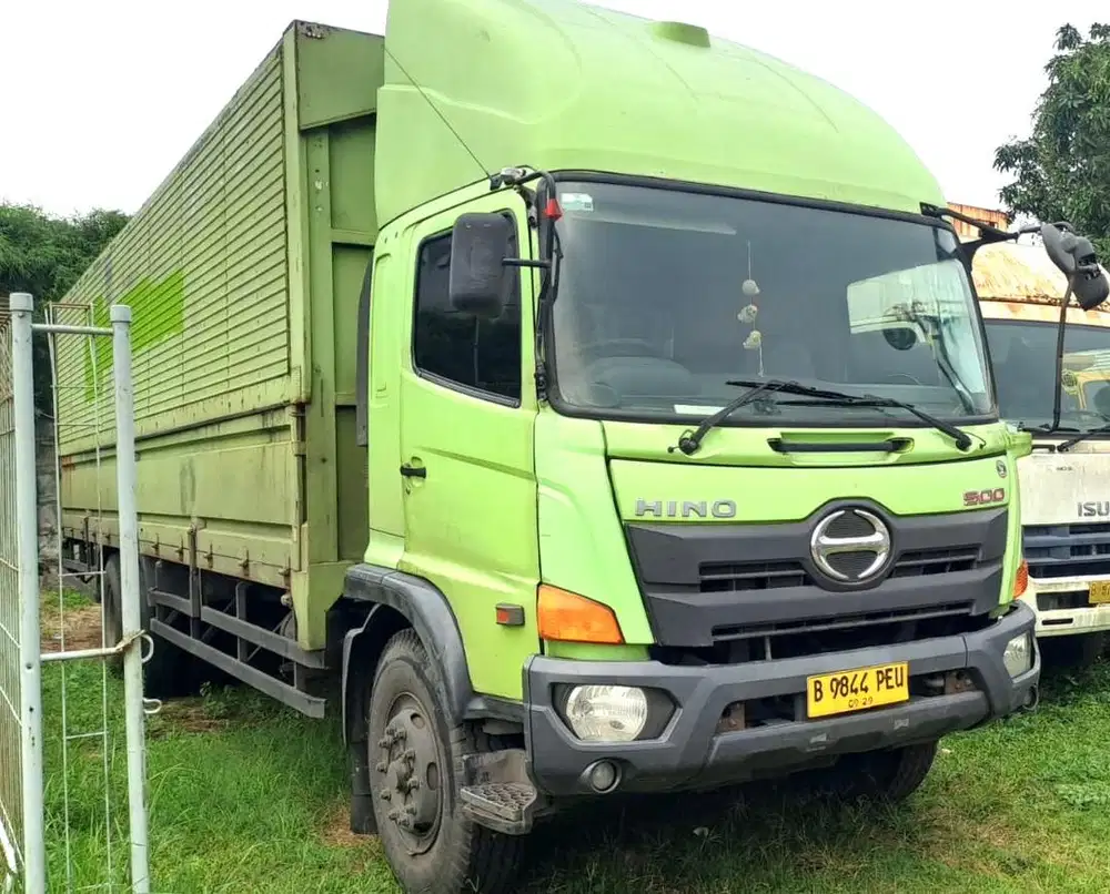MULUS+banBARU MURAH Hino tronton 6x2 FL 235 JW wingbox 2019 wing box