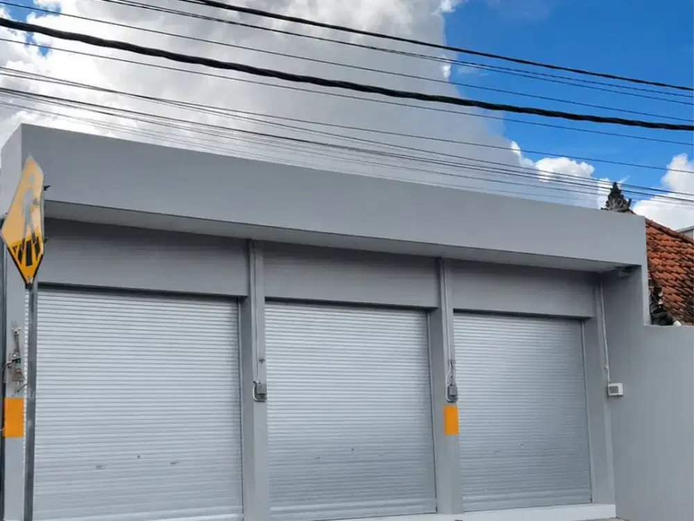 Disewakan ruko / tempat usaha strategis di Jl. Baturiti