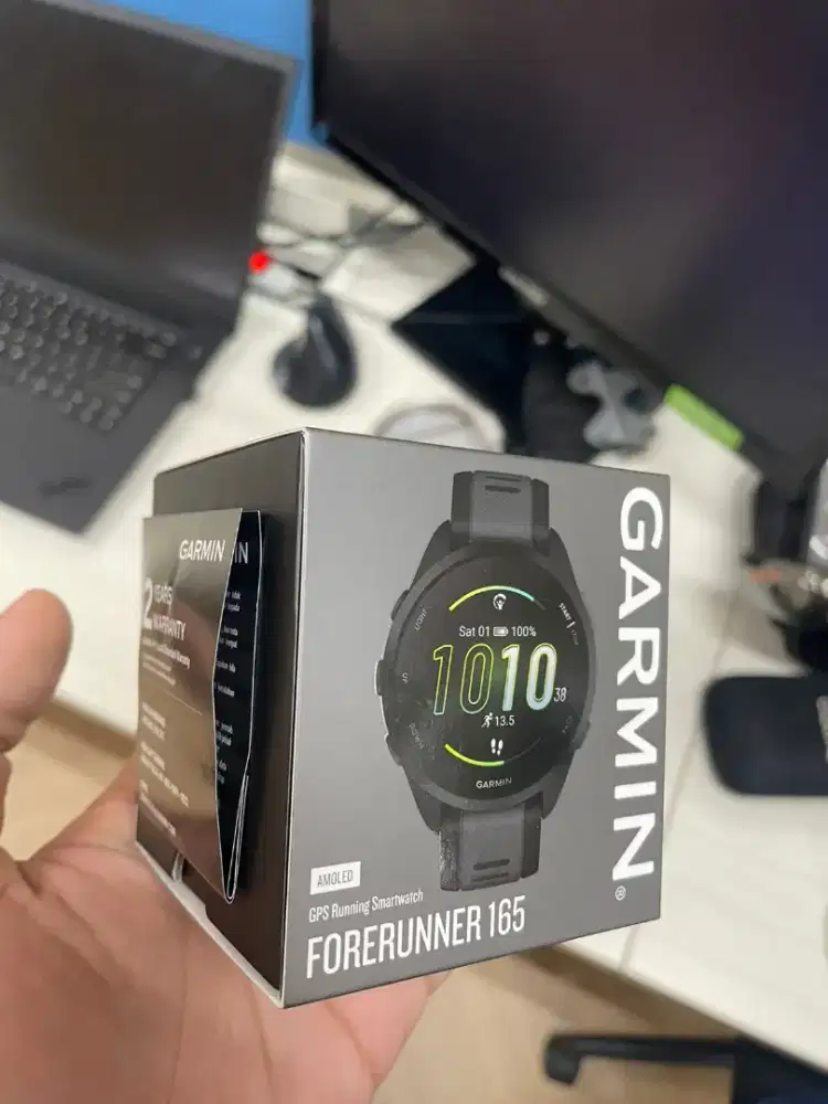 Garmin Forerunner 165 BNIB