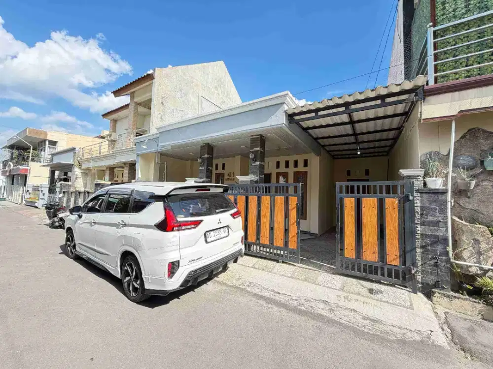Rumah Cantik Disewakan Siap Huni di Jaten dekat ke UNS / RS Muwardi Solo