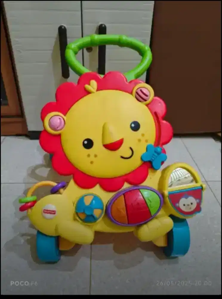 Baby Walker Lion Fisher Price