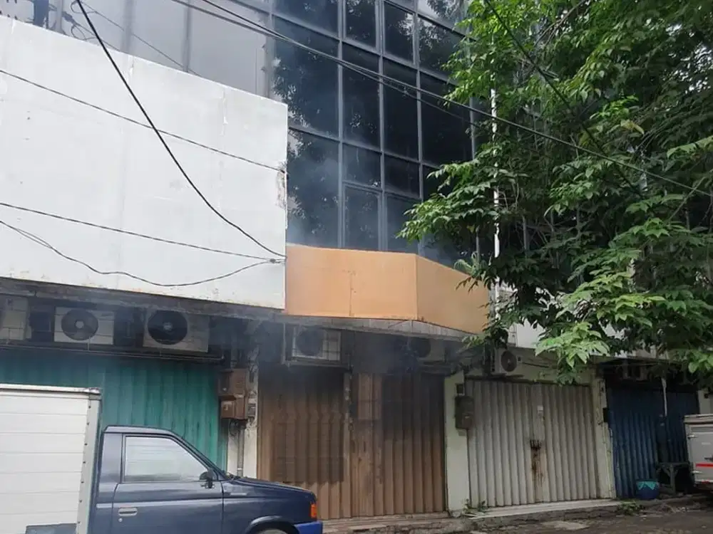 Dijual Ruko hadap nol jalan siaga di Semut Megah Raya Surabaya