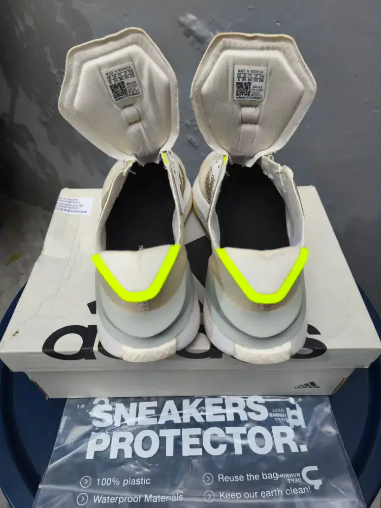 Sepatu Adidas Avryn Original
