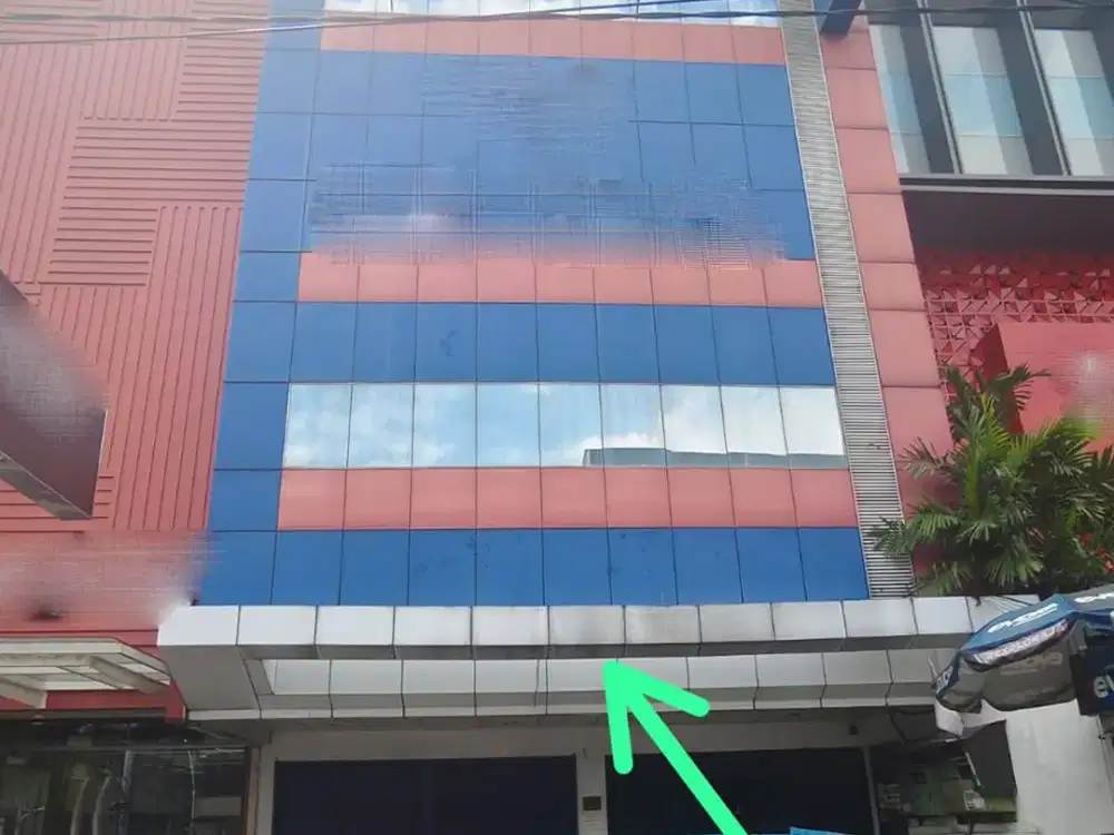 Gedung Jl. Melawai Raya, Kramat Pela, Kebayoran Baru, Jakarta Selatan