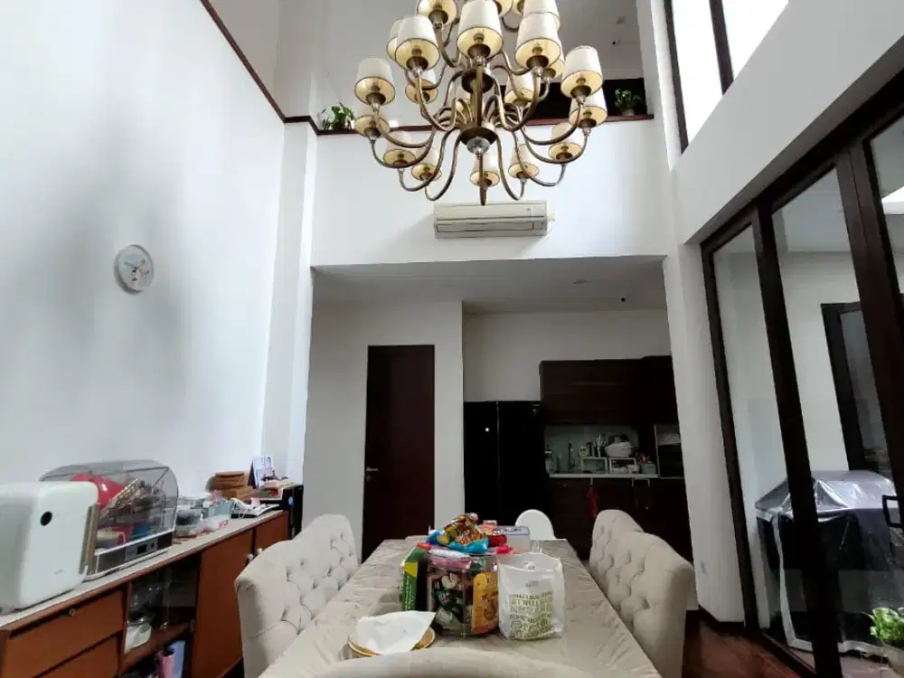 Dijual Rumah Mewah Strategis Siap Huni Dalam Cluster Dekat Akses Stasiun Sudimara di Bintaro Tangsel Gb-12060