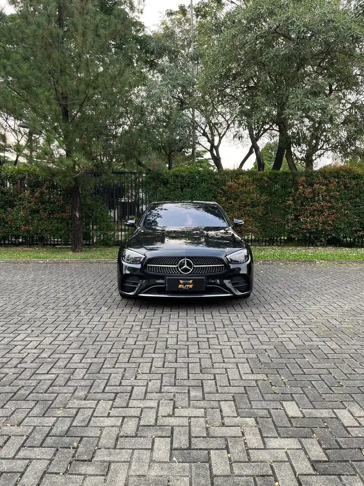 Mercedes Benz E300 AMG 2023 Bergaransi