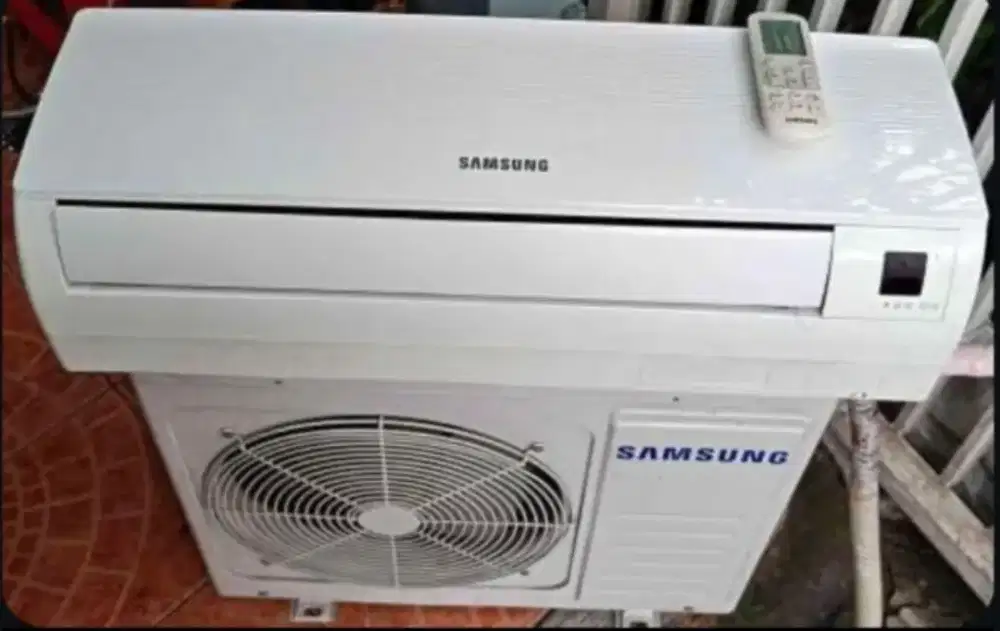 Jual ac samsung 1/2 pk r 410 lowwat 360 watt kondisi 95% ori semua