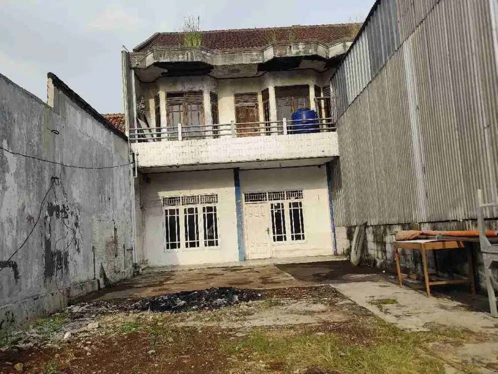 Ruko 2 Lantai Siap Usaha di Jalan Raya Pekayon Jaya Bekasi – Posisi Komersial Ramai & Strategis!