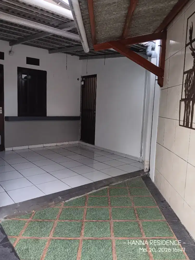 DISEWAKAN RUMAH