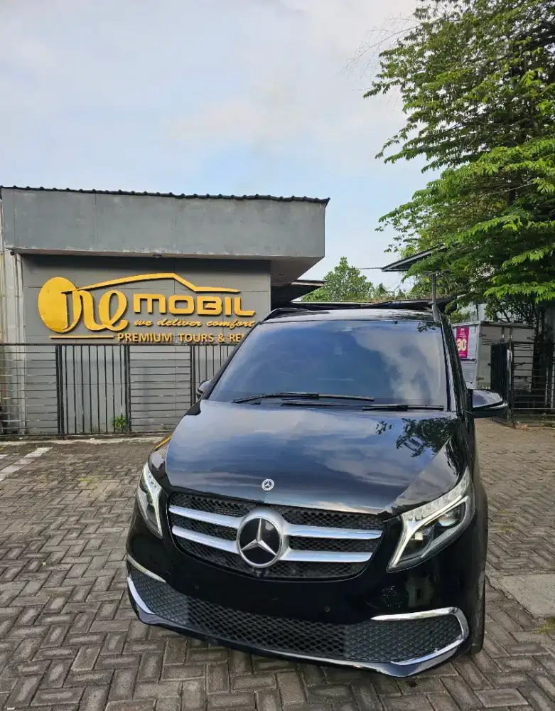 Mercedez Benz V250 Avantgarde 2.0 Tahun 2023