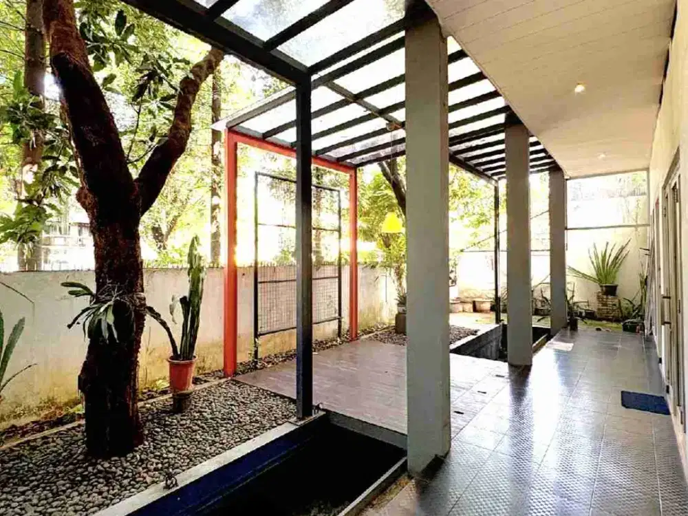 RUMAH HOOK MODERN KENCANA LOKA, BSD TANGSEL