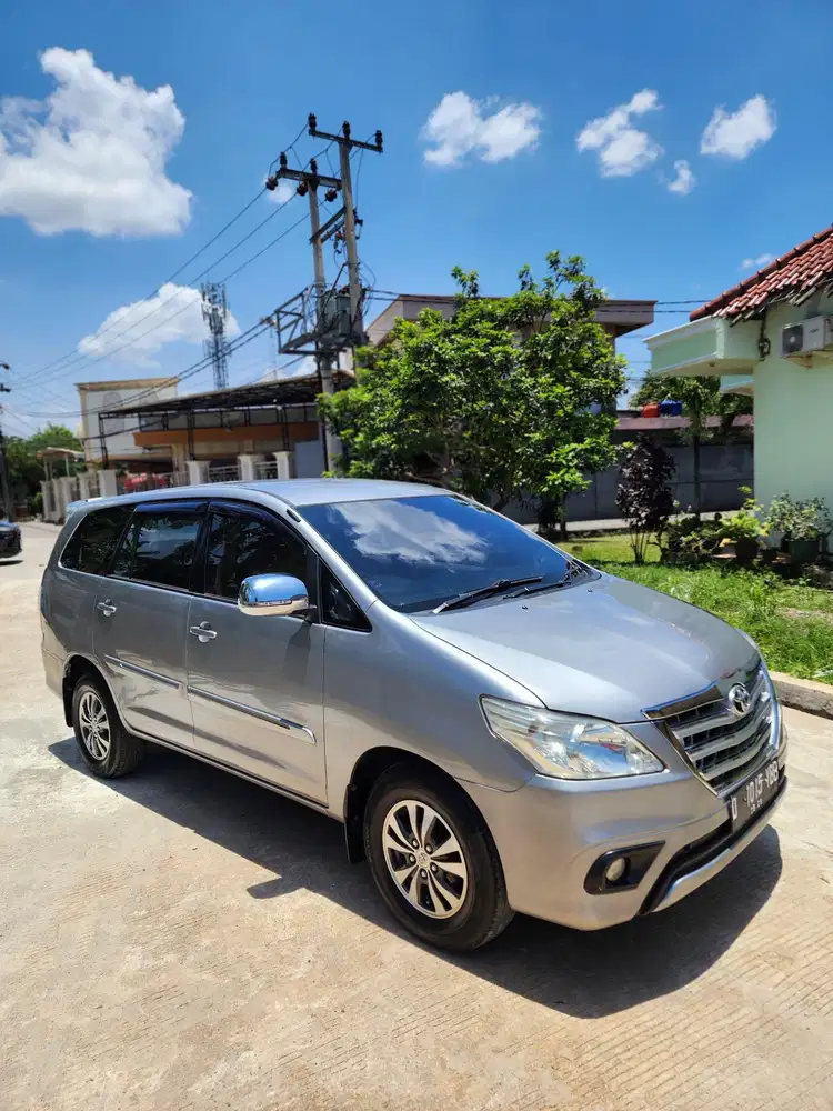 Toyota Kijang Innova 2015 Bensin