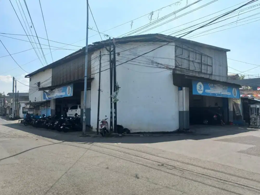 DIJUAL CEPAT LELANG RUMAH USAHA/BENGKEL MURAH DI JALAN RAYA MEDOKAN SEMAMPIR