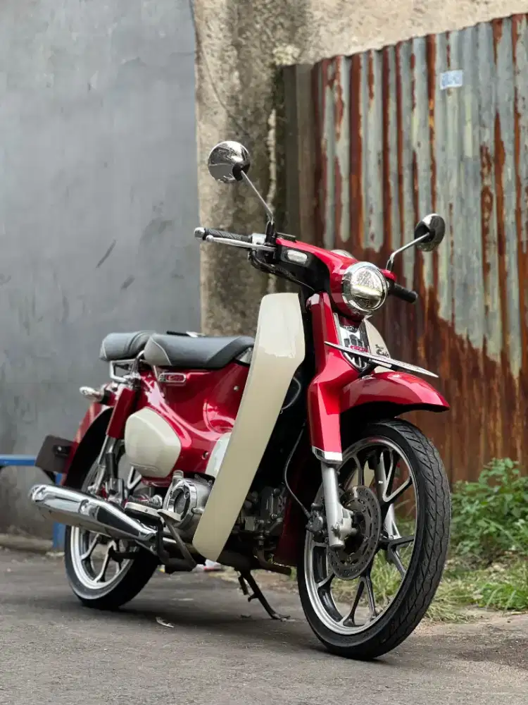 Honda Supercub 2019 KM 2000 supercup super cub langka