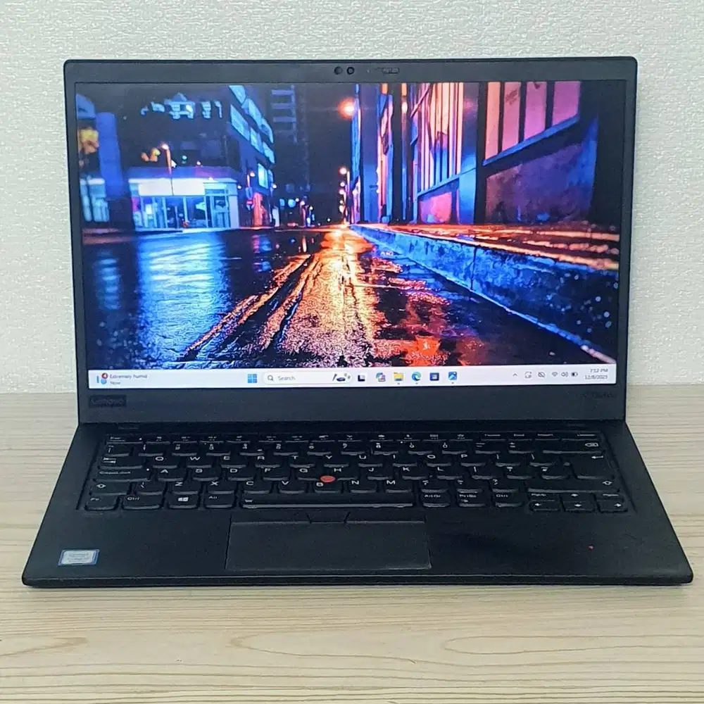 Lenovo ThinkPad X1 Carbon Gen 7 Core i7 Gen 8 RAM 16GB SSD 256GB
