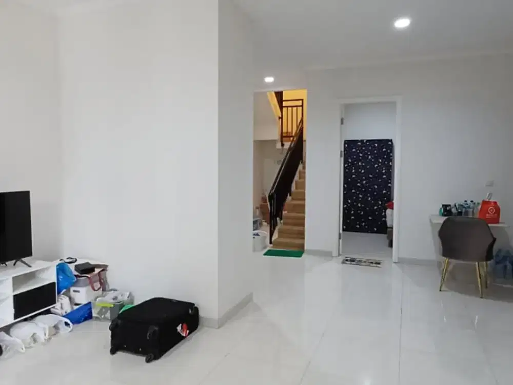 Rumah full renov Leora Alam Sutera