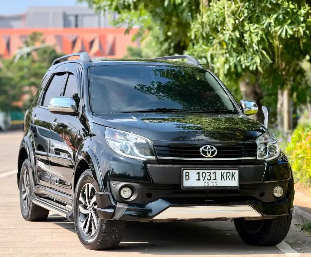 DP 24jt! Km 90rb! Toyota Rush TRD Matic 2015 Antik Spt Baru!