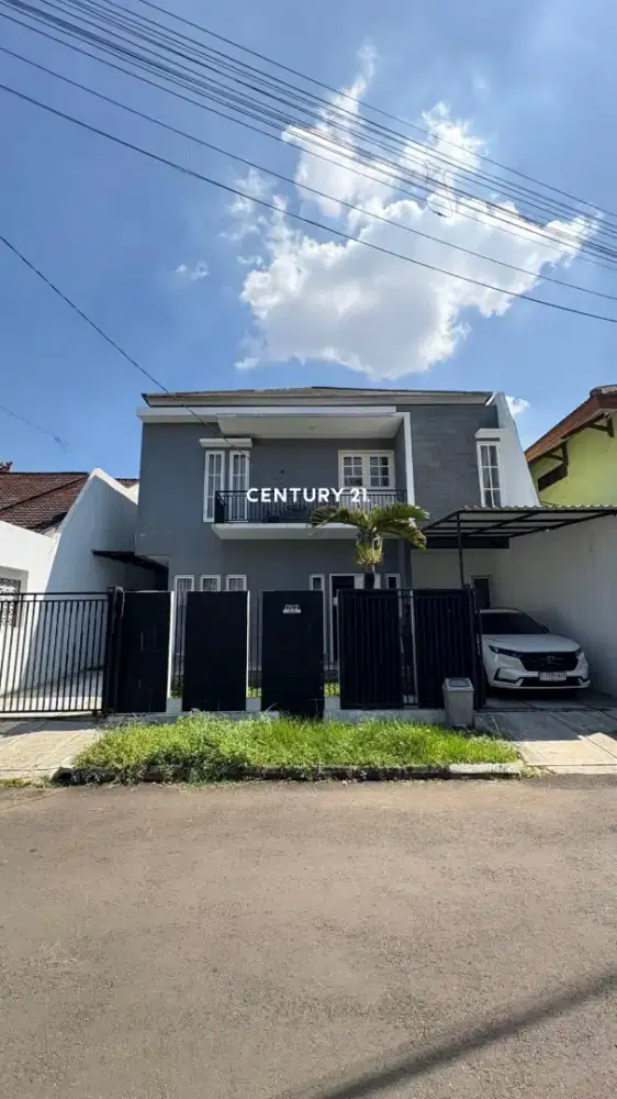 Dijual Rumah Siap Huni Ada Kolam Renang Lokasi Bintaro Sektor 5