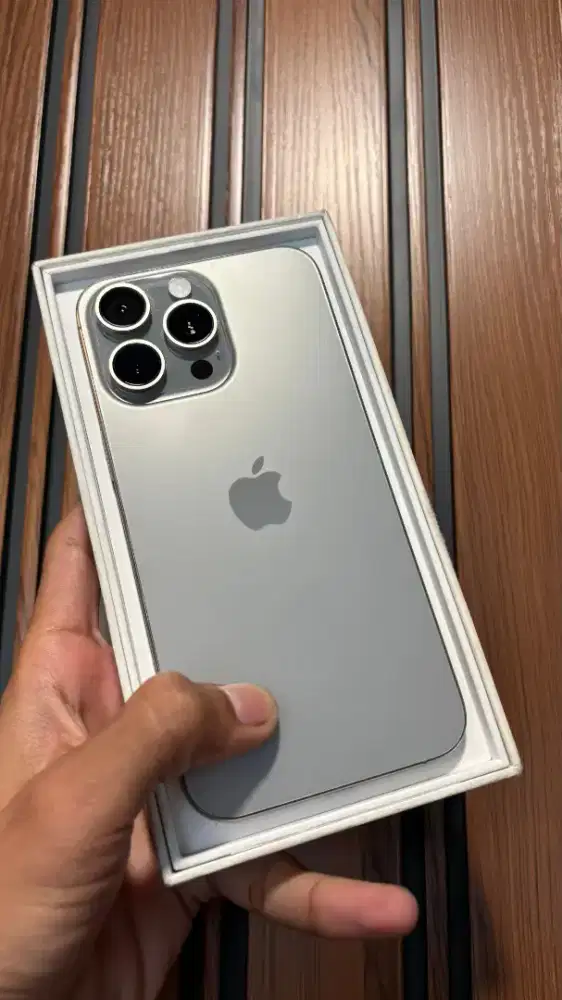 iPhone 15 pm natural titanium 256gb iBox