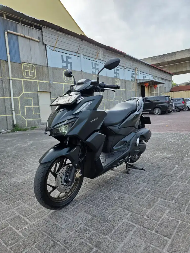Honda Vario 160 ABS Hitam 2024