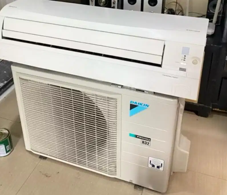 Dijual AC Daikin