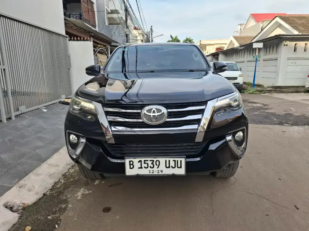 TOYOTA FORTUNER VRZ 2019