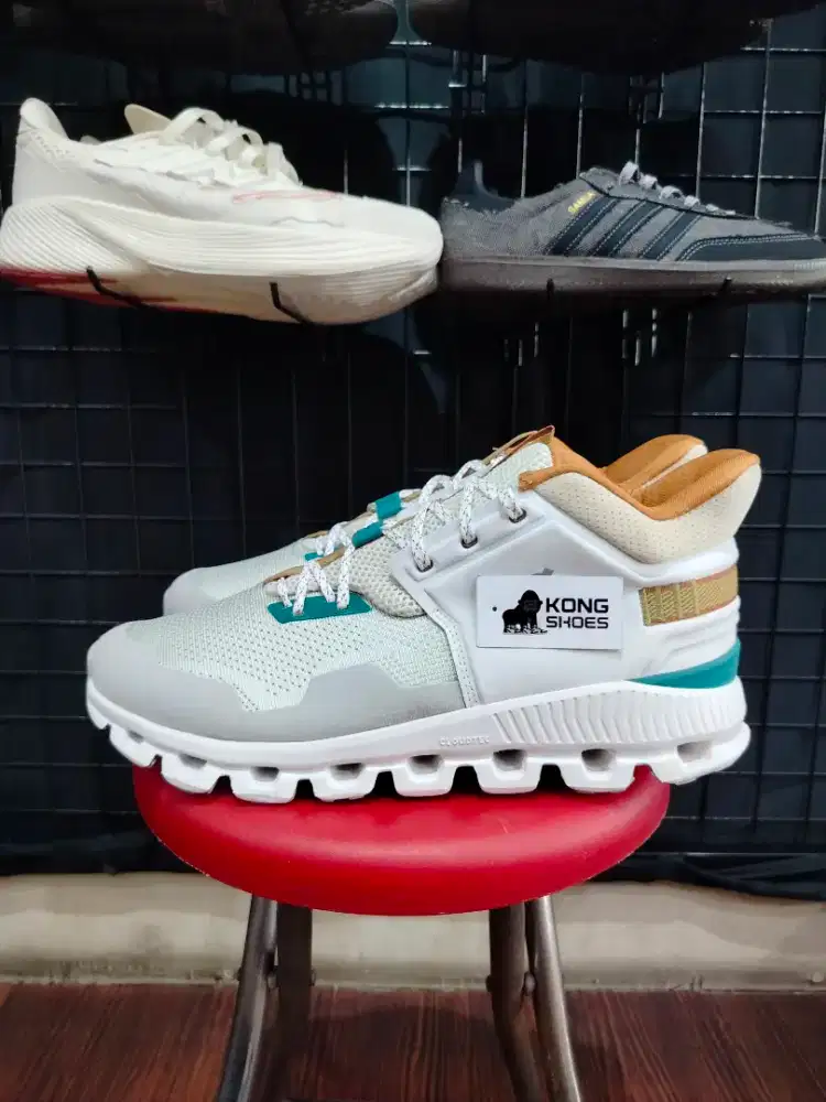 SEPATU ONCLOUD HI EDGE ALOE 45