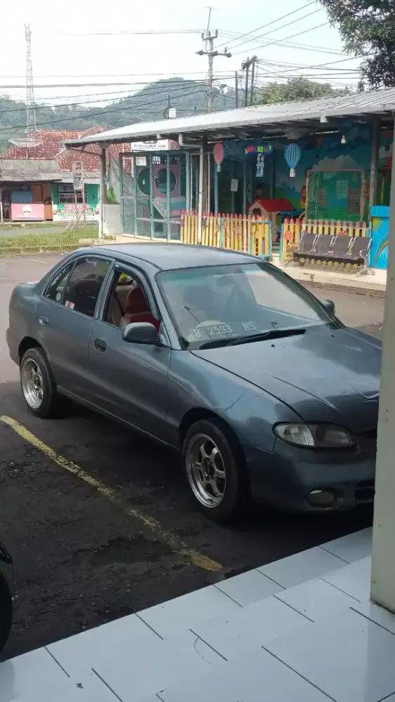 Hyundai Excel 1.4 Mt istimewa