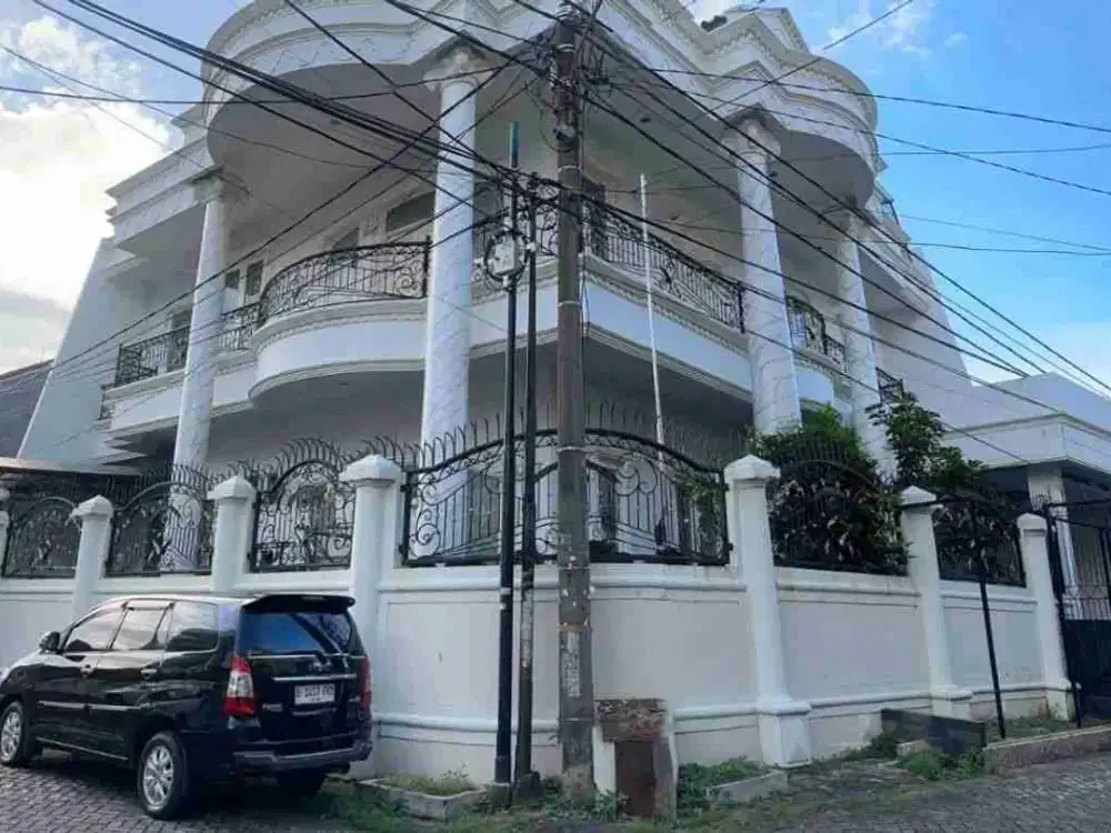 Rumah Mewah 2.5 Lantai Luas 300m 4 Kamar Citra 2 Hook Hadap Timur Selatan
