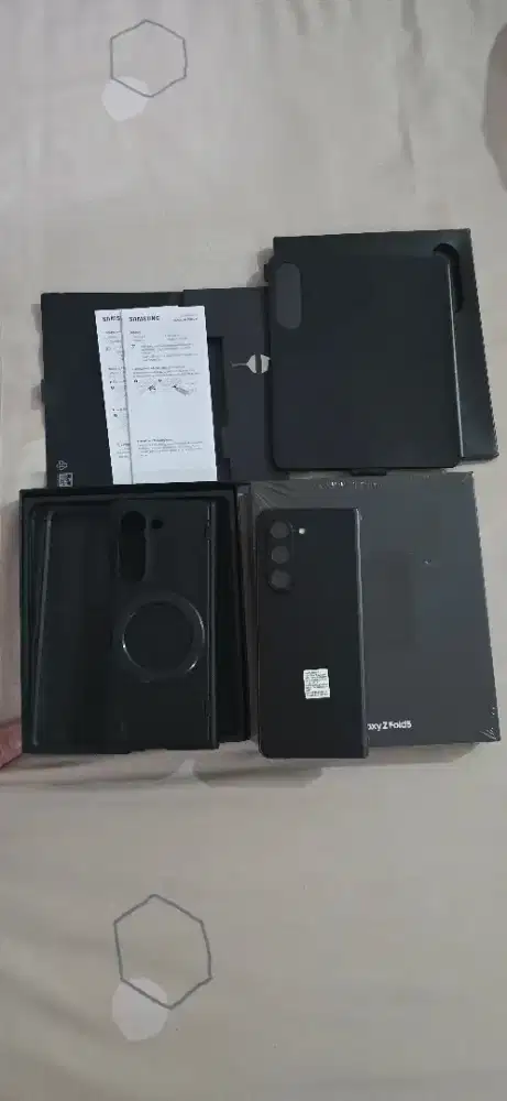 Samsung Fold 5 ( 512 GB) Ex Eraphone
