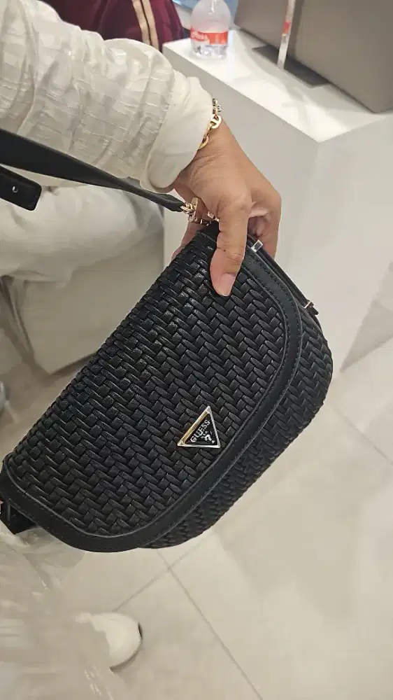 Tas Guess Wanita original