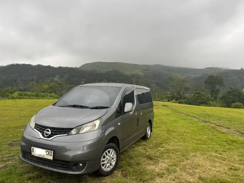Jual Cepat Nissan Evalia XV Manual 1.5 Grey 2013