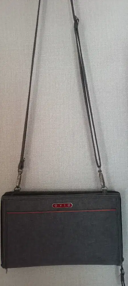 Tas dompet ovio