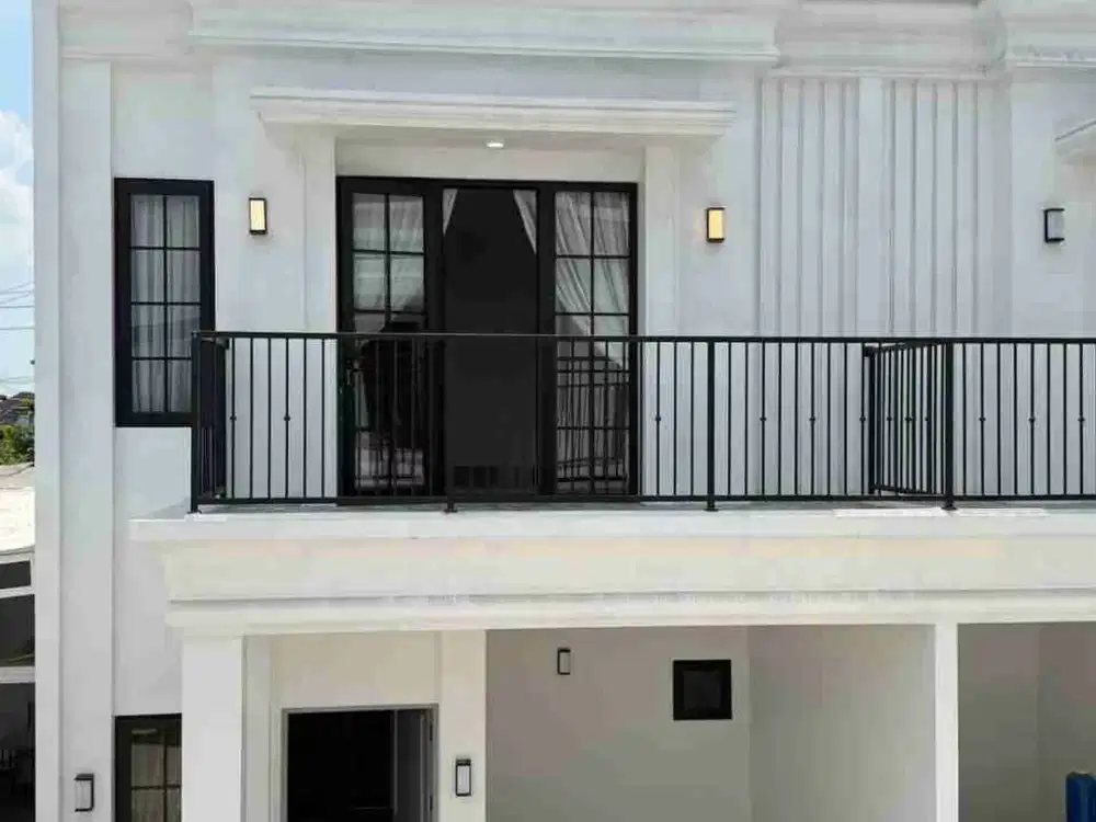 Raffles Private Residence